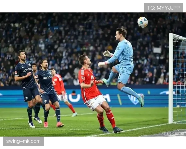 乌德勒支定位球表现稳健，攻防两端显著受益